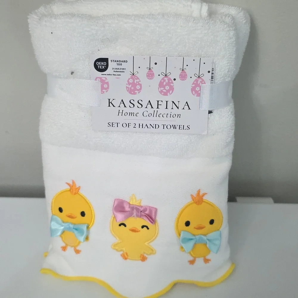 Kassafina White Hand Towels with Yellow Chick Embroidery - Set of 2, NWT